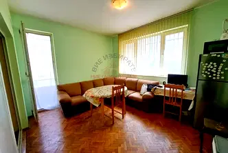 Тристаен апартамент във Варна, Лятно кино Тракия