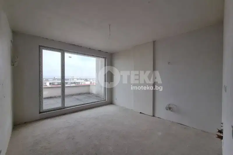 Тристаен апартамент с гледка в Люлин 2, София