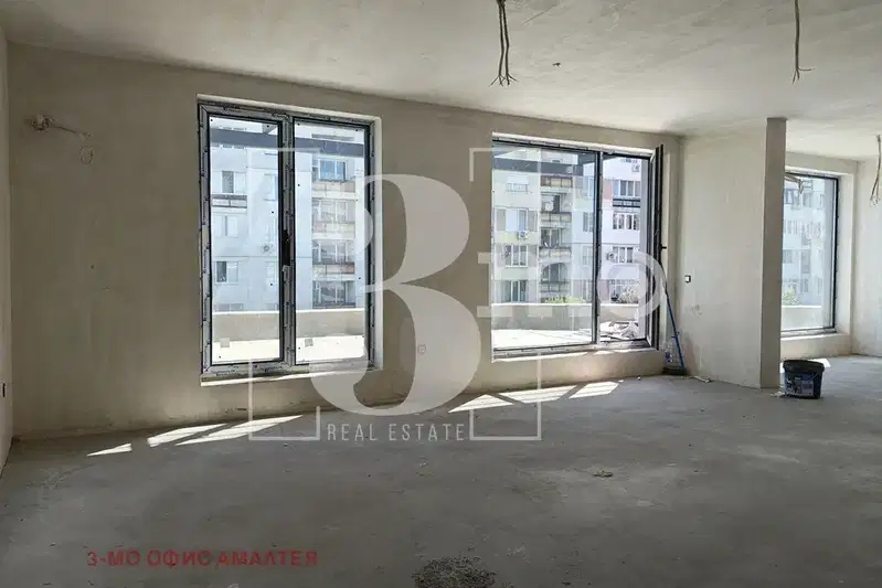 3-bedroom apartment in Sofiya, Lyulin 4