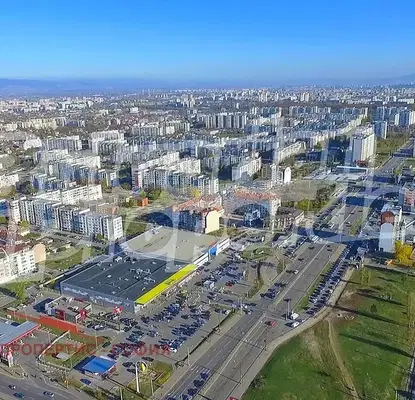 Снимка 2 — Тристаен апартамент в София, Люлин 6