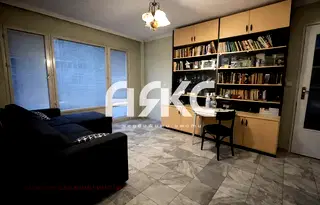 Тристаен апартамент в София, Люлин 7