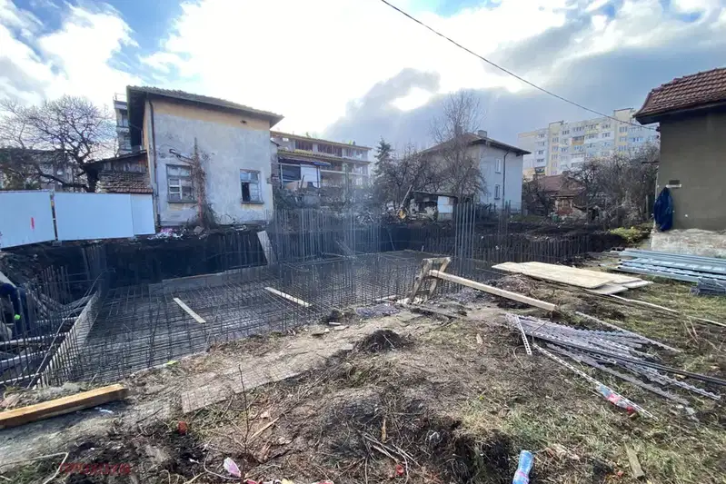 3-bedroom apartment in Sofiya, Lyulin 9