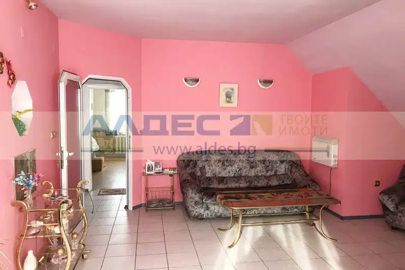 3-bedroom apartment in Sofiya, Lyulin - Centyr