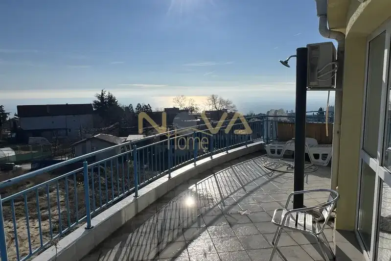 3-bedroom apartment in Varna, Alen Mak