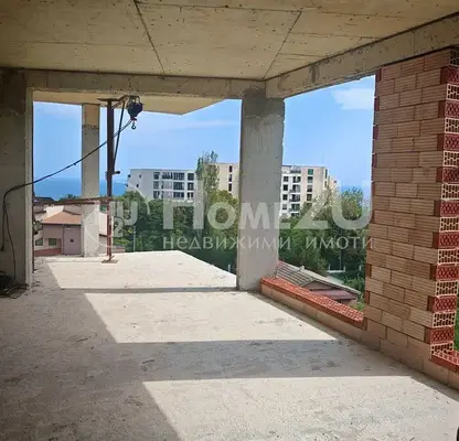 Photo 3 — Spacious 3-room apartment with direct elevator access in m-t Alen Mak, Varna