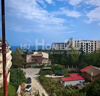 Photo 4 — Spacious 3-room apartment with direct elevator access in m-t Alen Mak, Varna