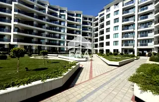 Тристаен апартамент във Варна, м-т Ален мак