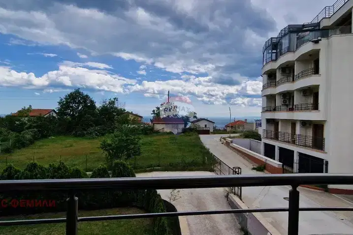 3-bedroom apartment in Varna, Gorna Traka