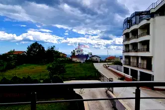 Тристаен апартамент във Варна, м-т Горна Трака