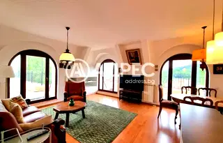 Тристаен апартамент в София, м-т Камбаните