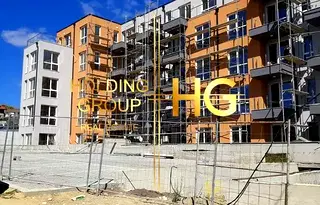 Тристаен апартамент във Варна, м-т Пчелина