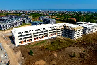 Тристаен апартамент в София, Малинова долина