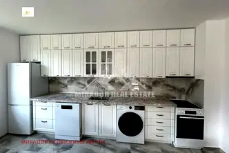 Тристаен апартамент в София, Малинова долина