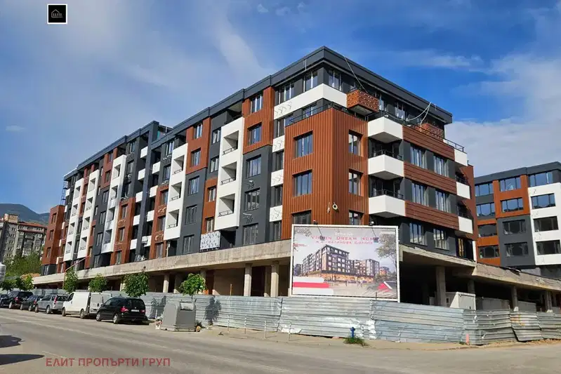 3-bedroom apartment in Sofiya, Malinova Dolina