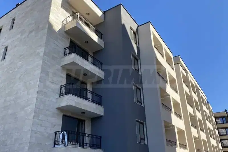 Тристаен апартамент в София, Манастирски ливади
