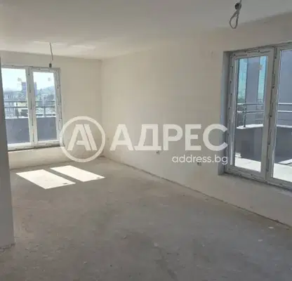 Снимка 4 — Тристаен апартамент с панорамна тераса в Манастирски ливади