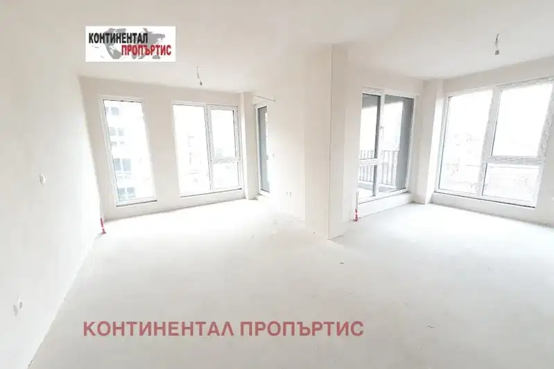 Тристаен апартамент в София, Манастирски ливади