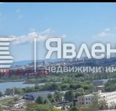 Снимка 3 — Тристаен апартамент в Бургас, Меден рудник - зона А