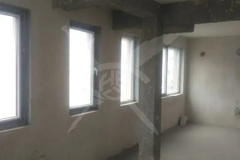 Тристаен апартамент в Бургас, Меден рудник - зона А