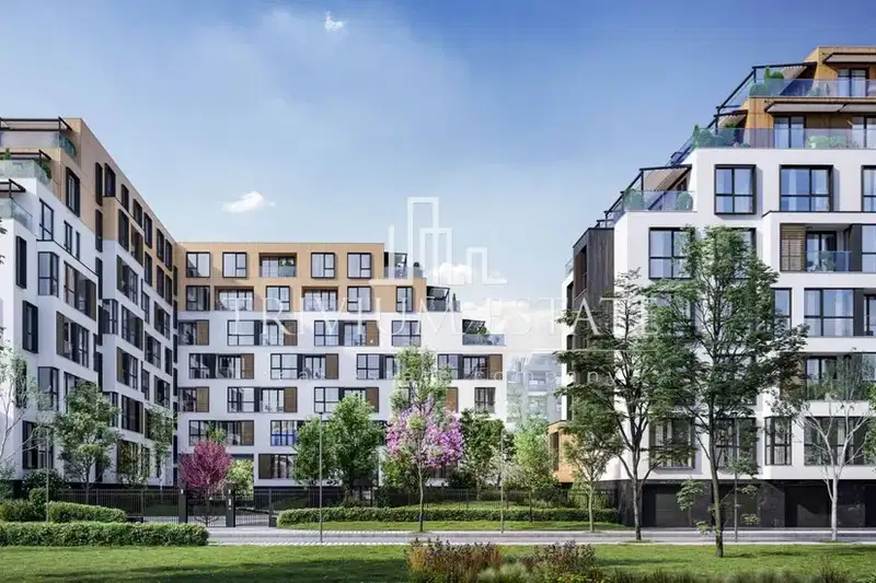 3-bedroom apartment in Plovdiv, Mladejki Hylm