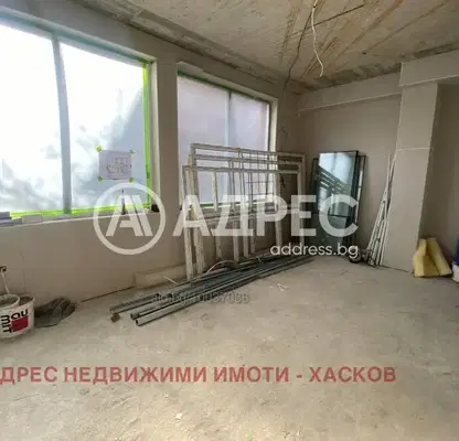 Снимка 4 — Тристаен апартамент в Хасково, Младежки хълм