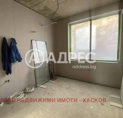 Снимка 5 — Тристаен апартамент в Хасково, Младежки хълм