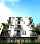 Тристаен апартамент във Варна, Младост 1