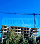 Тристаен апартамент във Варна, Младост 1