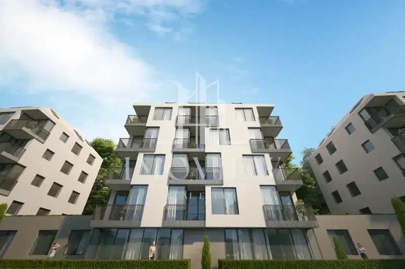 3-bedroom apartment in Varna, Mladost 1