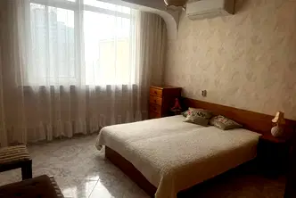 Тристаен апартамент в София, Младост 1