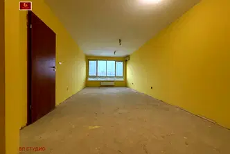 Тристаен апартамент в София, Младост 1А