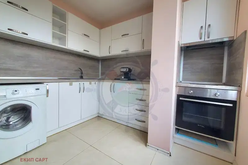 3-bedroom apartment in Varna, Mladost 2