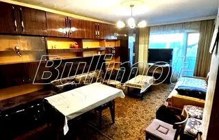 Тристаен апартамент във Варна, Младост 2