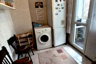 Тристаен апартамент във Варна, Младост 2