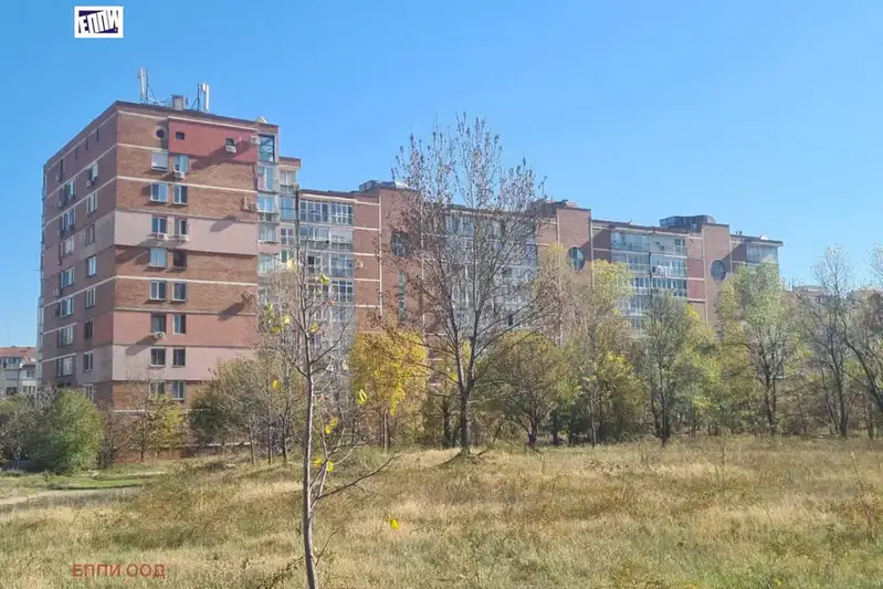 Просторен 3-стаен апартамент в Младост 3 с гледка към Витоша