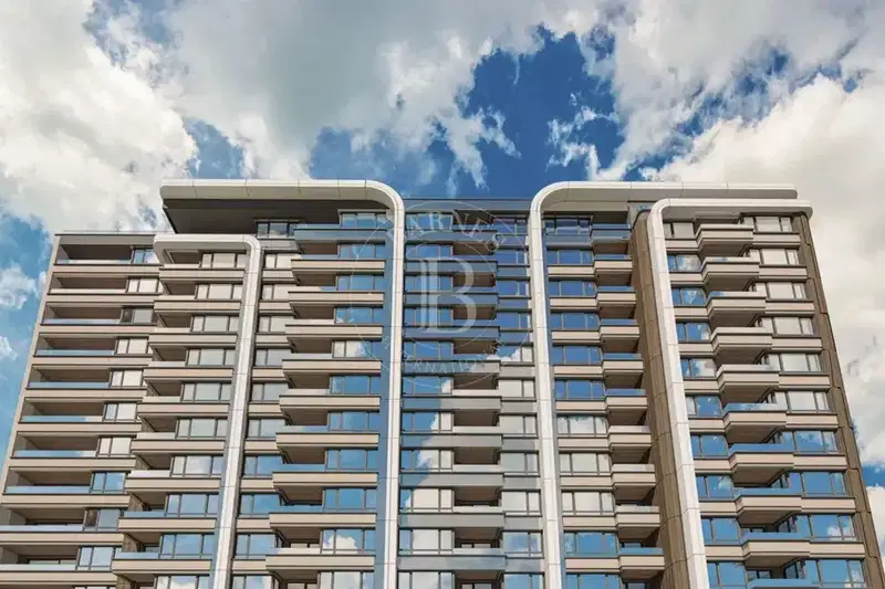 3-bedroom apartment in Sofiya, Mladost 3