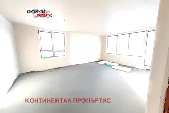 Тристаен апартамент в София, Младост 4