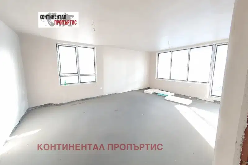 Тристаен апартамент в София, Младост 4