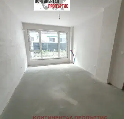 Photo 3 — 3-bedroom apartment in Sofiya, Mladost 4