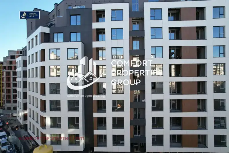 3-bedroom apartment in Sofiya, Mladost 4