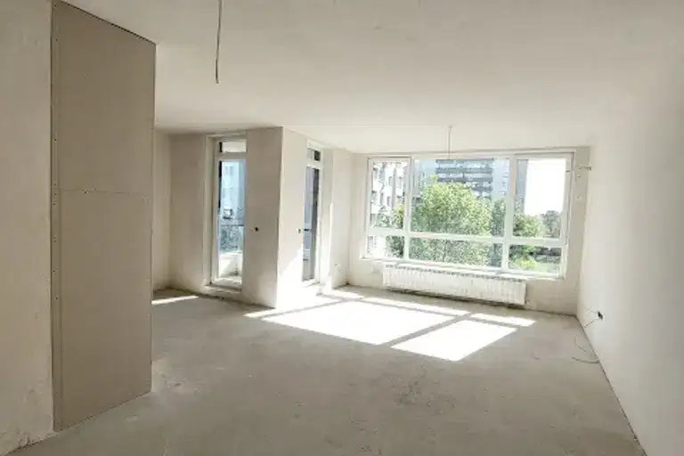 3-bedroom apartment in Sofiya, Mladost 4