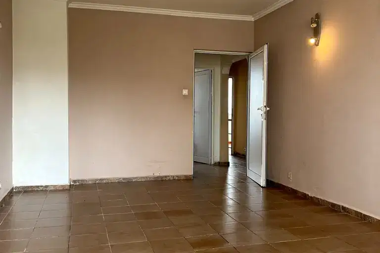 3-bedroom apartment in Sofiya, Mladost 4