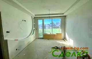 Тристаен апартамент в Габрово, Младост