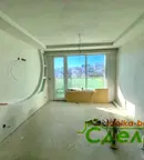 Тристаен апартамент в Габрово, Младост