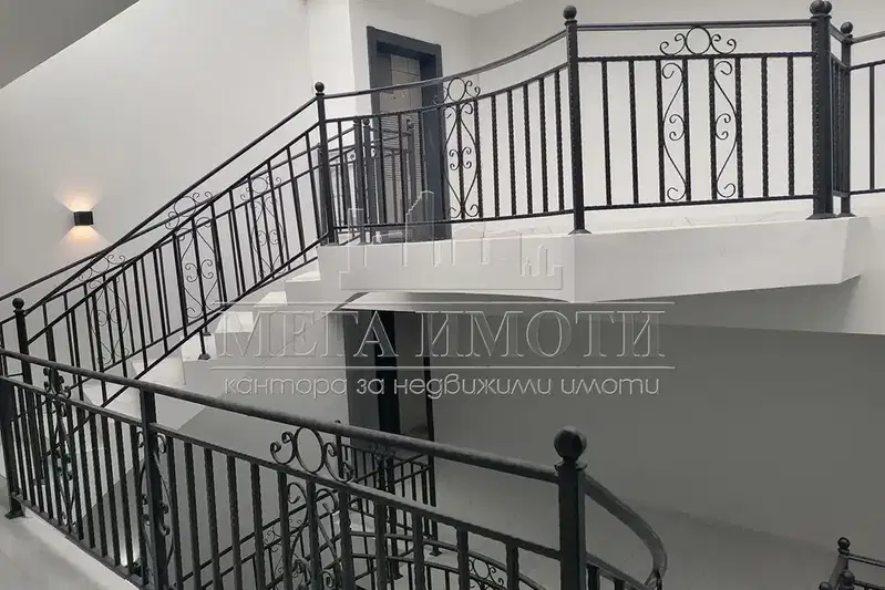 Тристаен апартамент в Сливен, Ново село