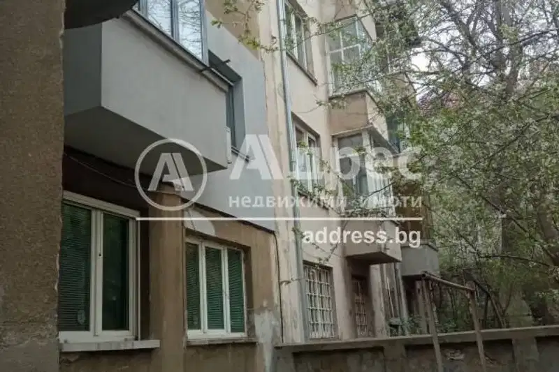 3-bedroom apartment in Sofiya, Oborishte