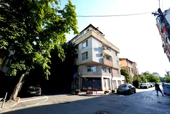 Тристаен апартамент в София, Оборище