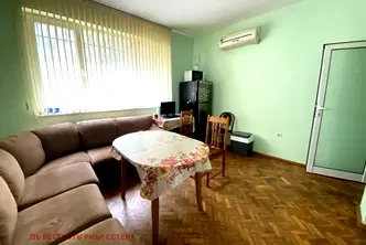 Тристаен апартамент във Варна, Окръжна болница-Генерали