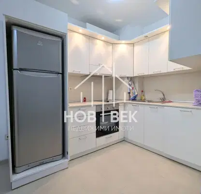 Снимка 3 — Тристаен апартамент с две тераси в центъра на Варна, Операта