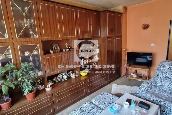 3-bedroom apartment in Stara Zagora, Opylchenski